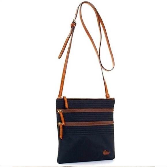 Dooney & Bourke Black Nylon Signature Crossbody Bag J5672165 - Picture 1 of 9